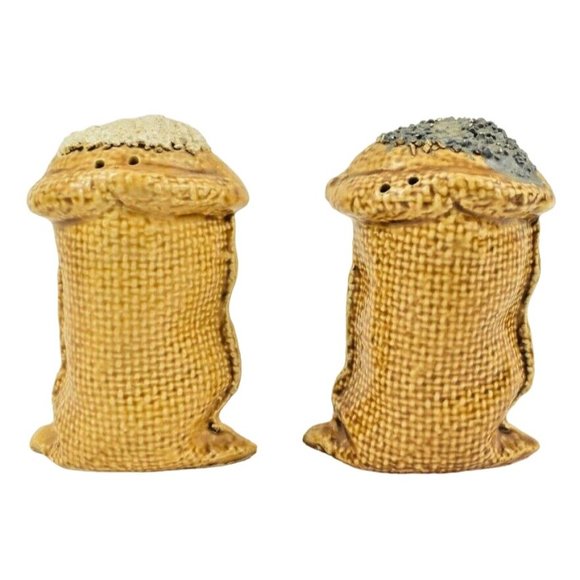Burlap Sack Salt and Pepper Ceramic Shaker Set 3.75 inch Our Own Imports Vintage - Picture 3 of 7